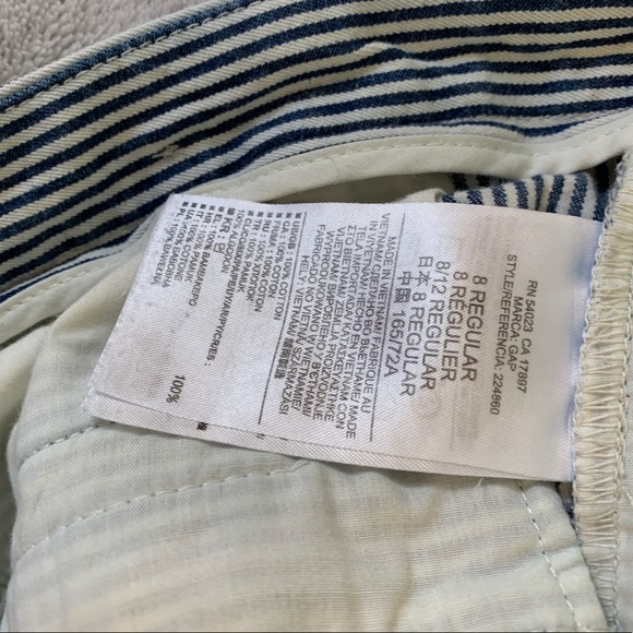 Gap womens tailored shorts size 8r blue and white stripe - Picture 4 of 5